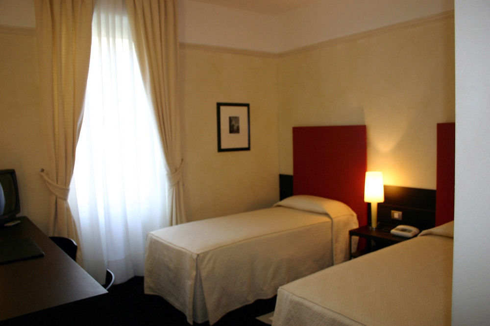 Hotel Colombia Milan Room photo