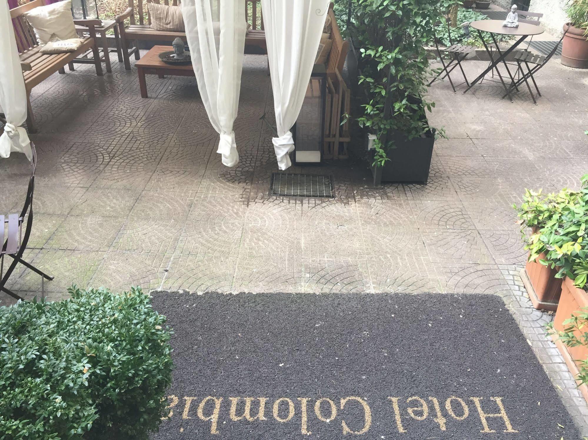 Hotel Colombia Milan Exterior photo